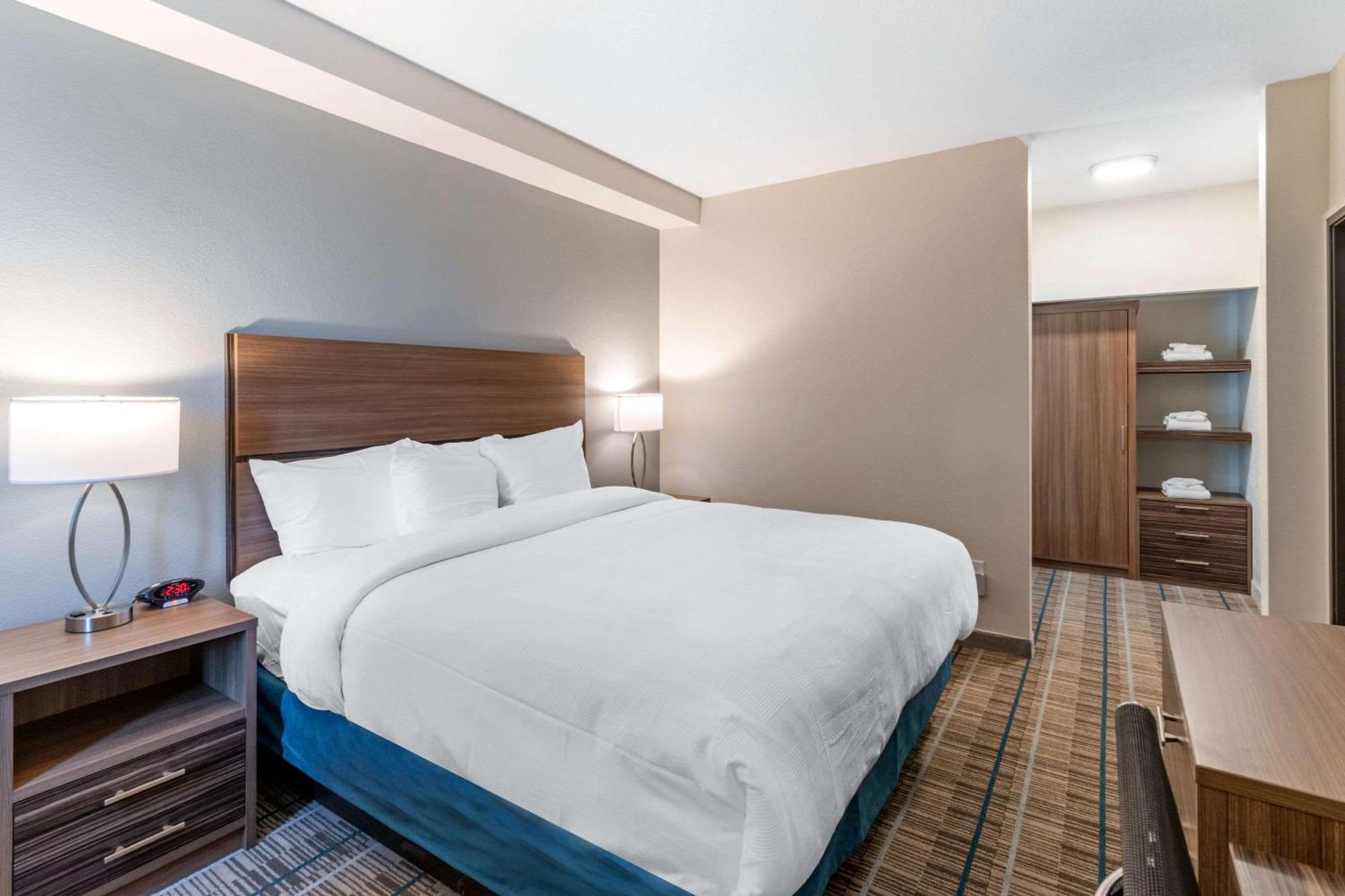 MainStay Suites Denver International Airport Eksteriør billede