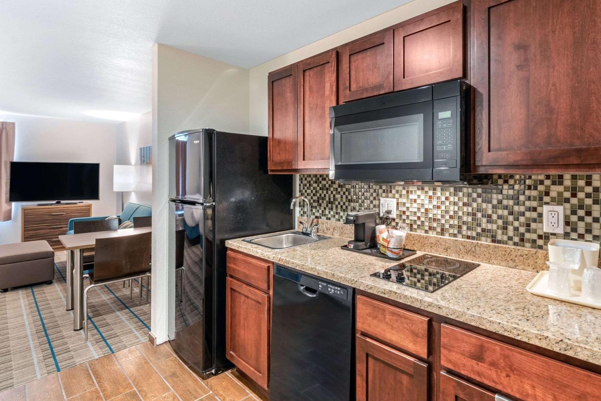 MainStay Suites Denver International Airport Eksteriør billede